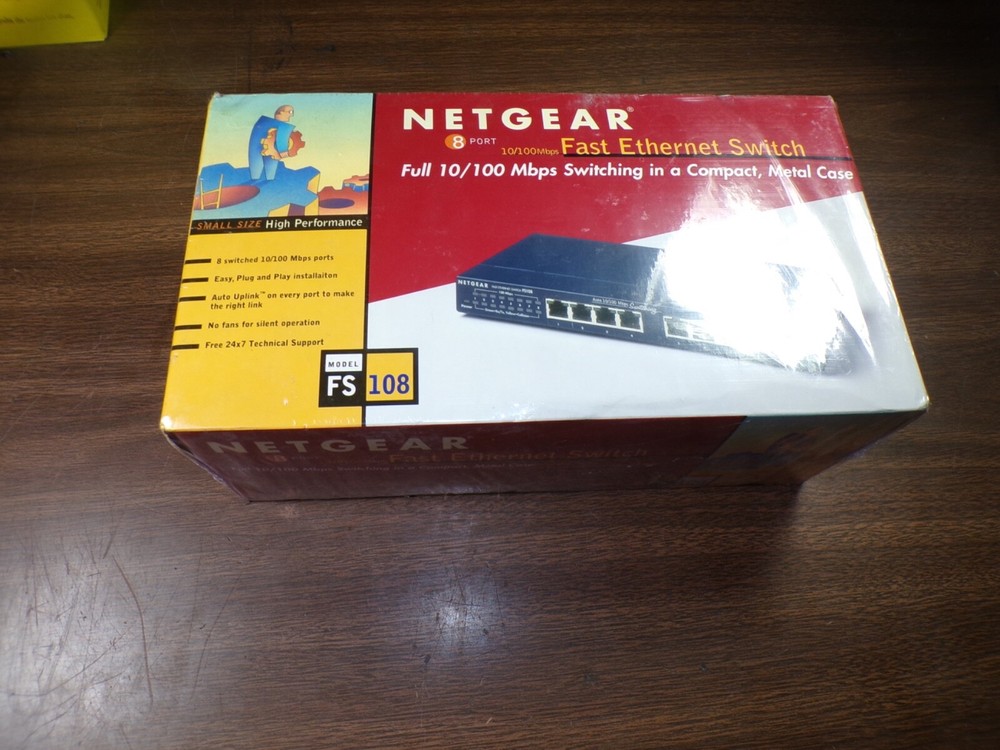 NETGEAR FS108NA FAST ETHERNET SWITCH