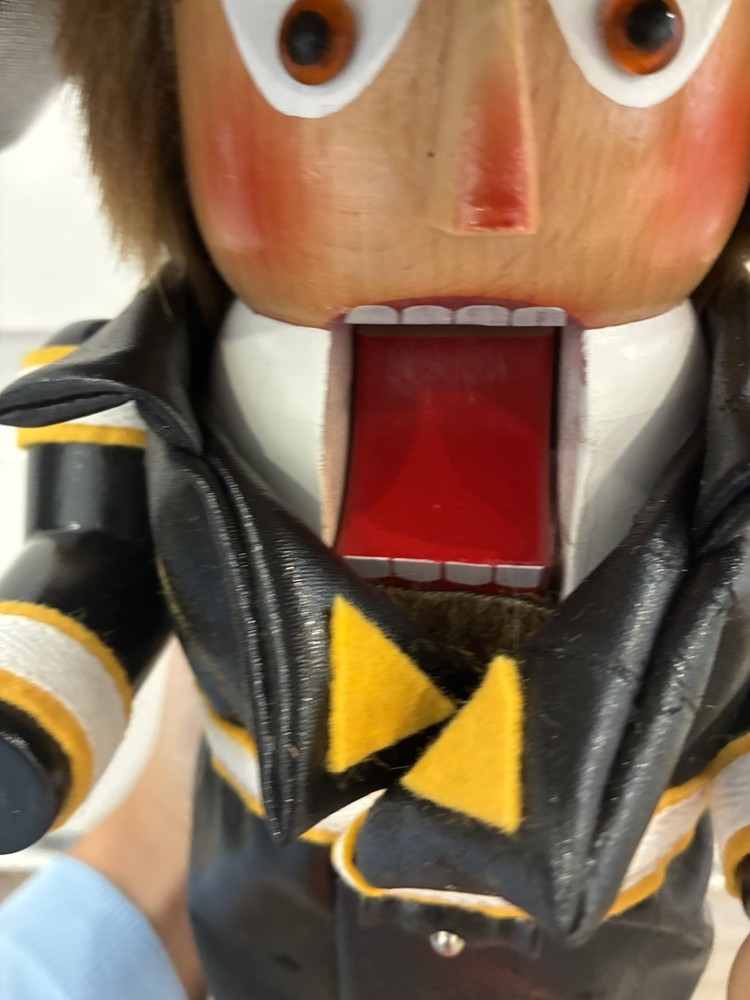 Steinbach SIGNED ES 1785 Ltd Edition Fire Fighter Nutcracker COA