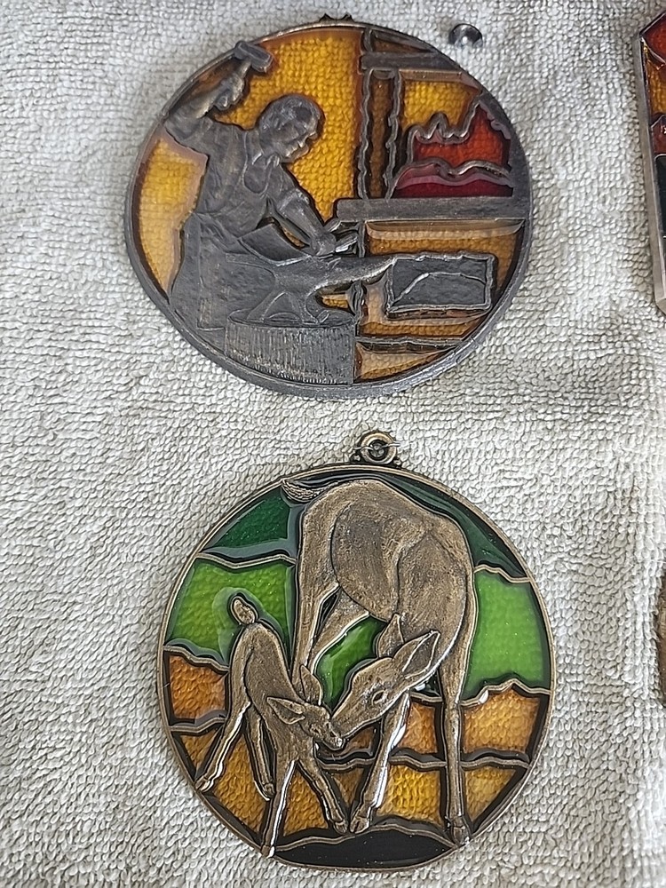 6 PC John Deere Suncatcher ;ASST'D YEARS