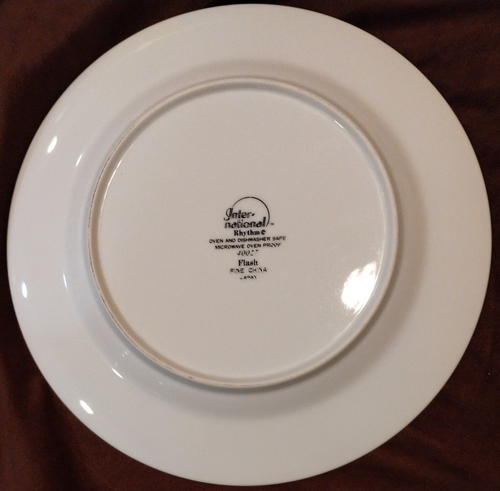 International Rhythm 40027 Flash dinner plate, 10-1/4" diameter