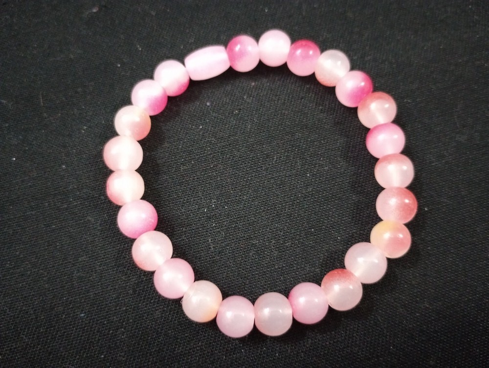 red glass bead bracelet