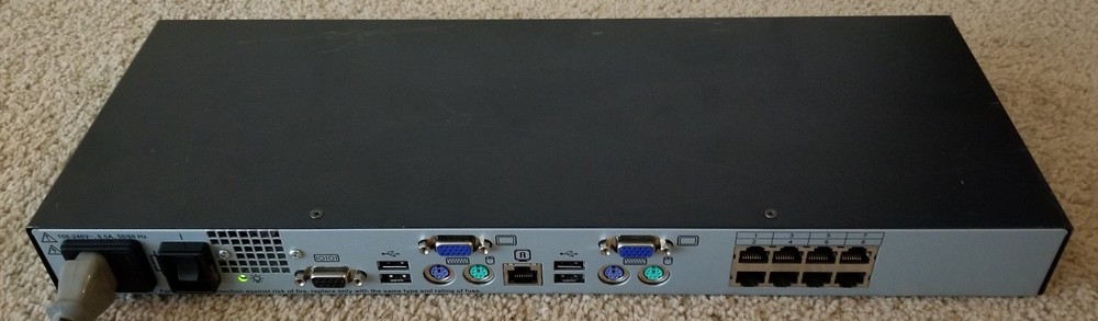 HP KVM SERVER CONSOLE SWITCH AF616A 513735-001 517690-001