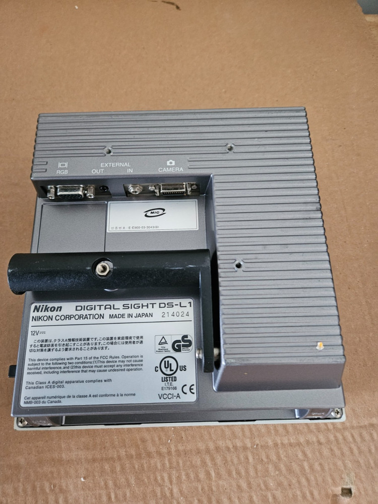 Nikon Digital Sight DS-L1 Microscope Camera Controller + LCD Monitor