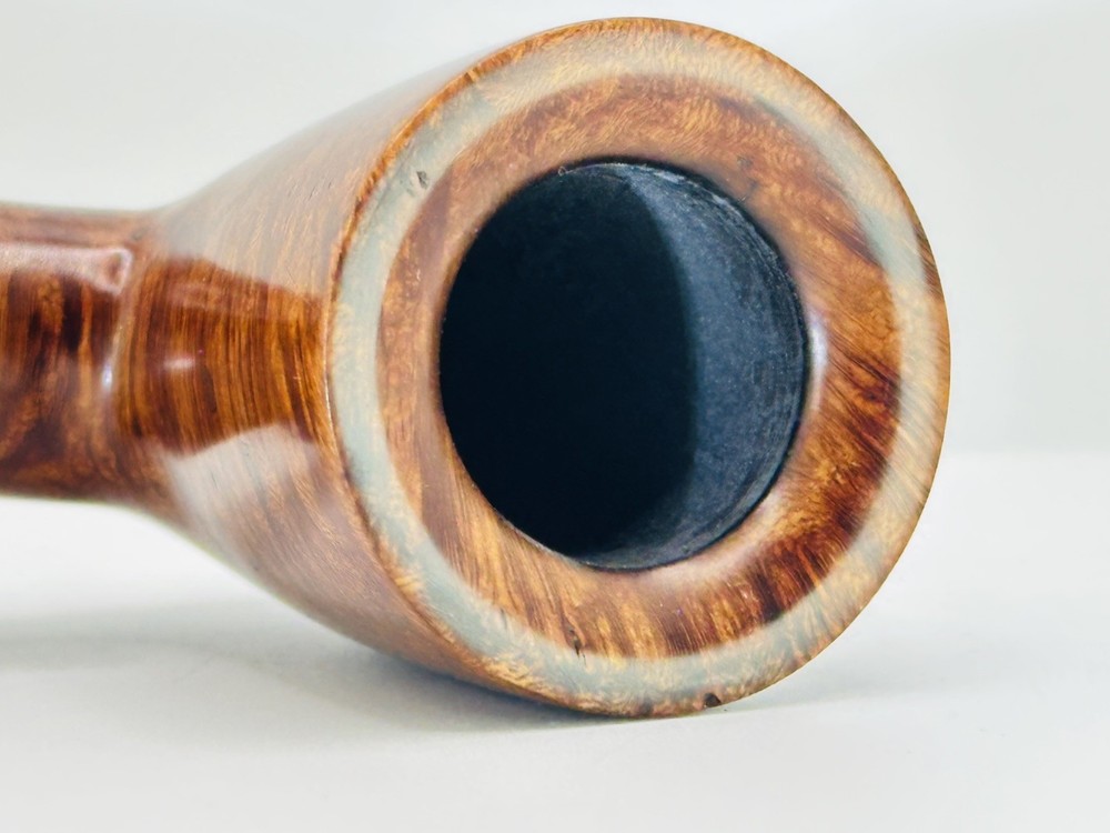 WILLARD IMPORTED BRIAR, NICE GRAIN, ESTATE PIPE, FULLY RESTORED