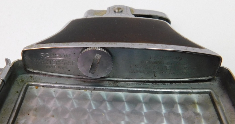 Vintage Ronson Mastercase Cigarette Case And lighter Combination
