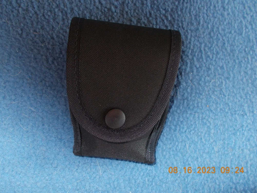 Uncle Mikes Plain Black Cordura Single Handcuff Case
