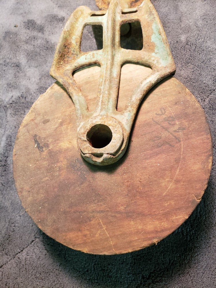 Vintage Barn Pulley