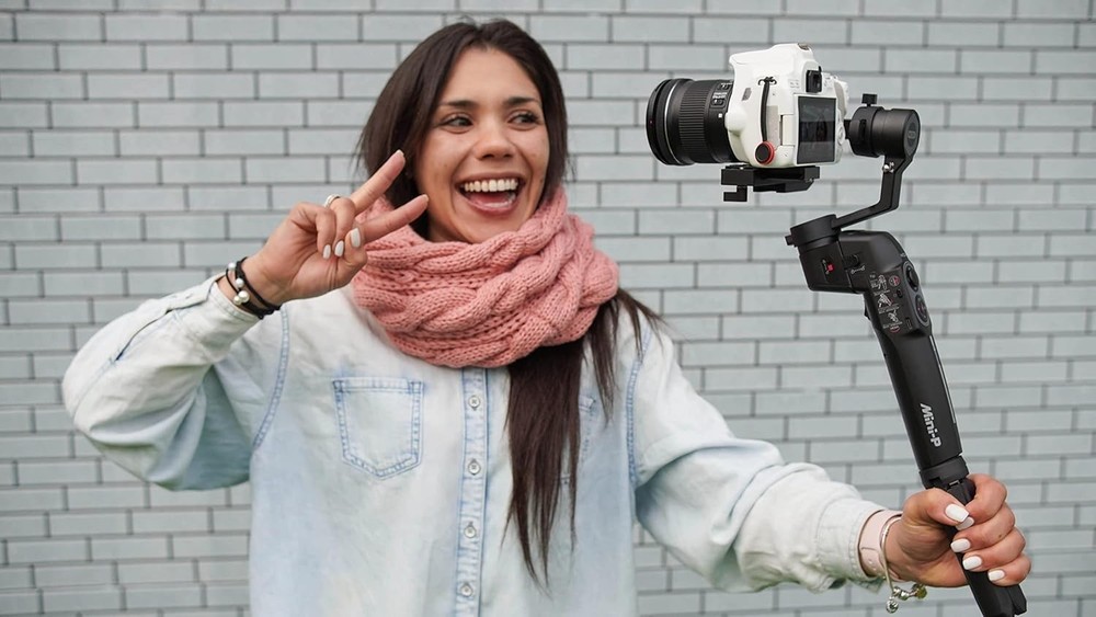 Moza Mini-P Max Gimbal Stabilizer Camera & Smartphone Holder USB Complete w/Box