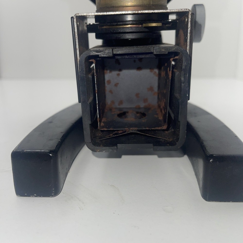 Vintage Bausch And Lomb Optical Microscope TN128 With light Works