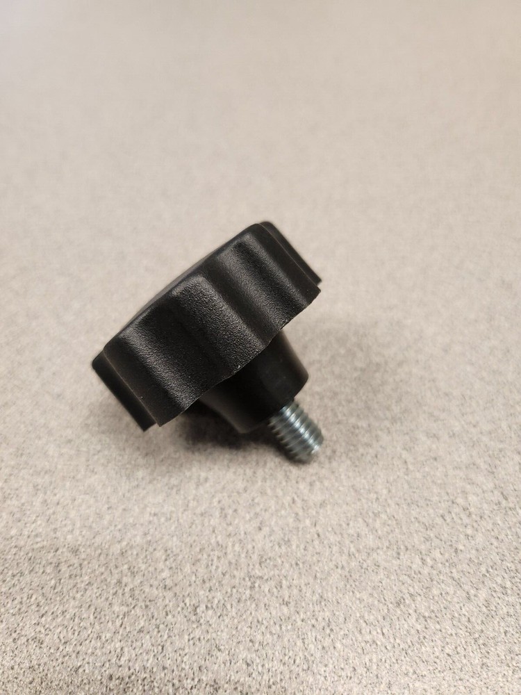 Fluted hand knob with 5/16 stud