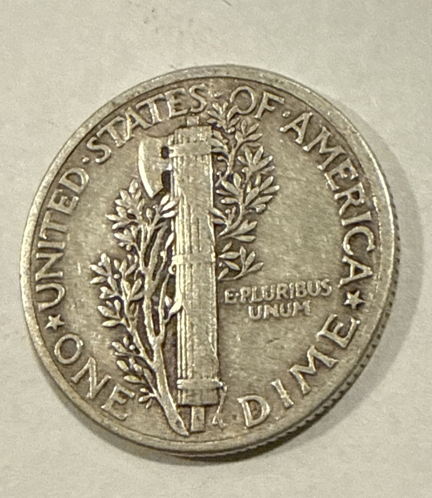 1944 Mercury Dime AA26