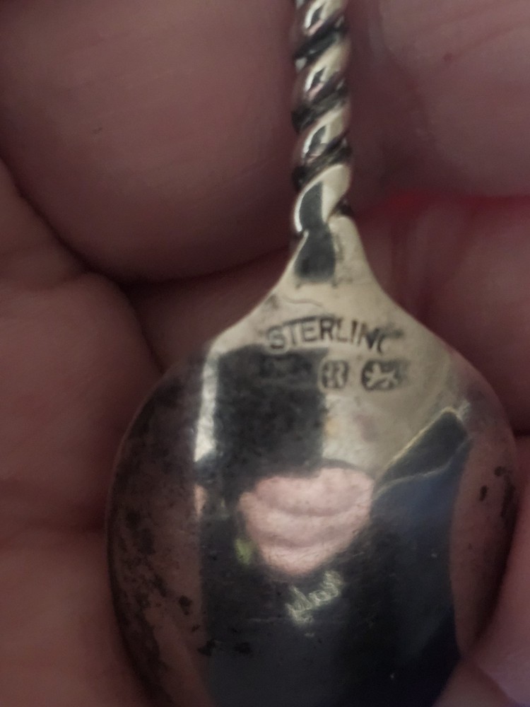 Vintage Kingston Canada Sterling Silver Souvenir Spoon.