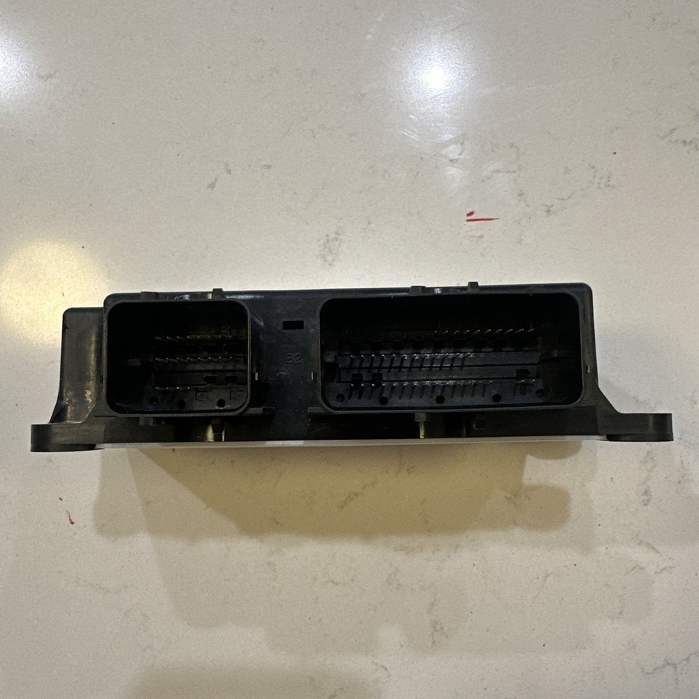 2011-2014 GM RESTRAINT CONTROL SENSING MODULE BCM OEM * NO CRASH * 13580451