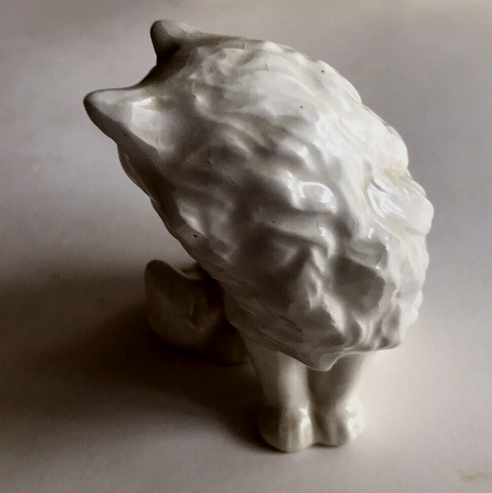 "MITZI" : PORCELAIN KITTEN / CAT GOEBEL -- CUTE!