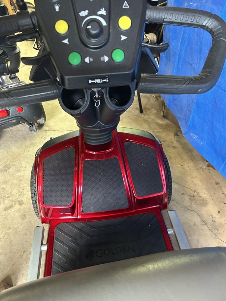 Golden 4 Scooter