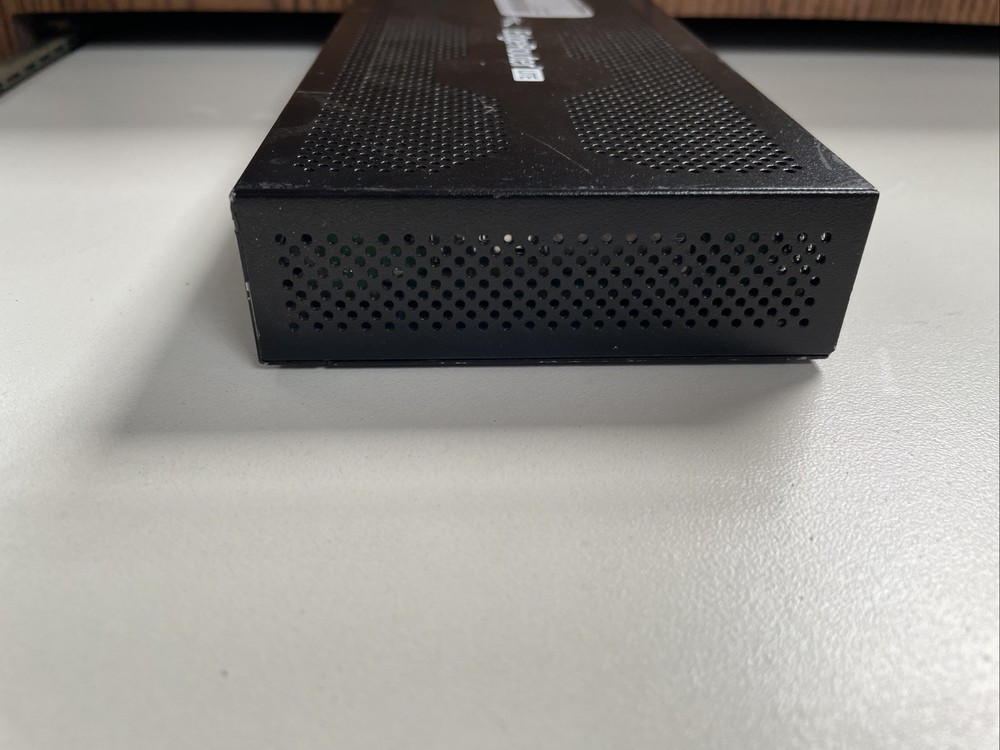 Ubiquiti Networks ERLite-3 EdgeRouter Lite