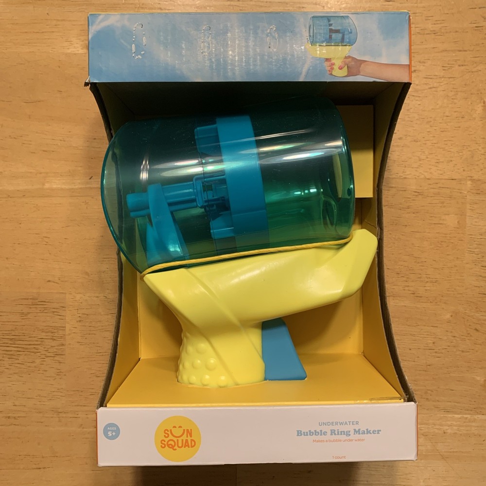 Sun Squad (Target) Underwater Bubble Ring Maker Makes A Bubble Underwater