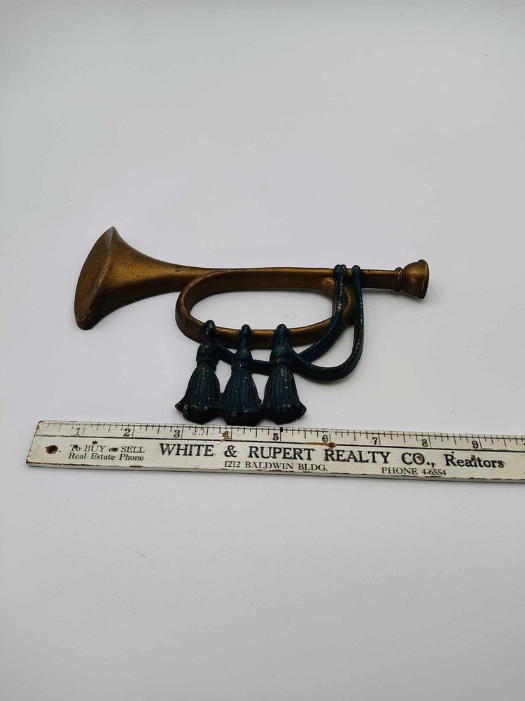 Sexton #576 Bugle - Aluminum Wall Art