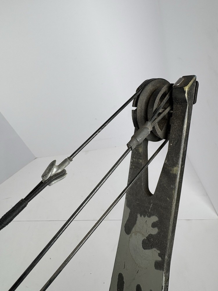 PSE Game Sport Polaris Express Compound Bow