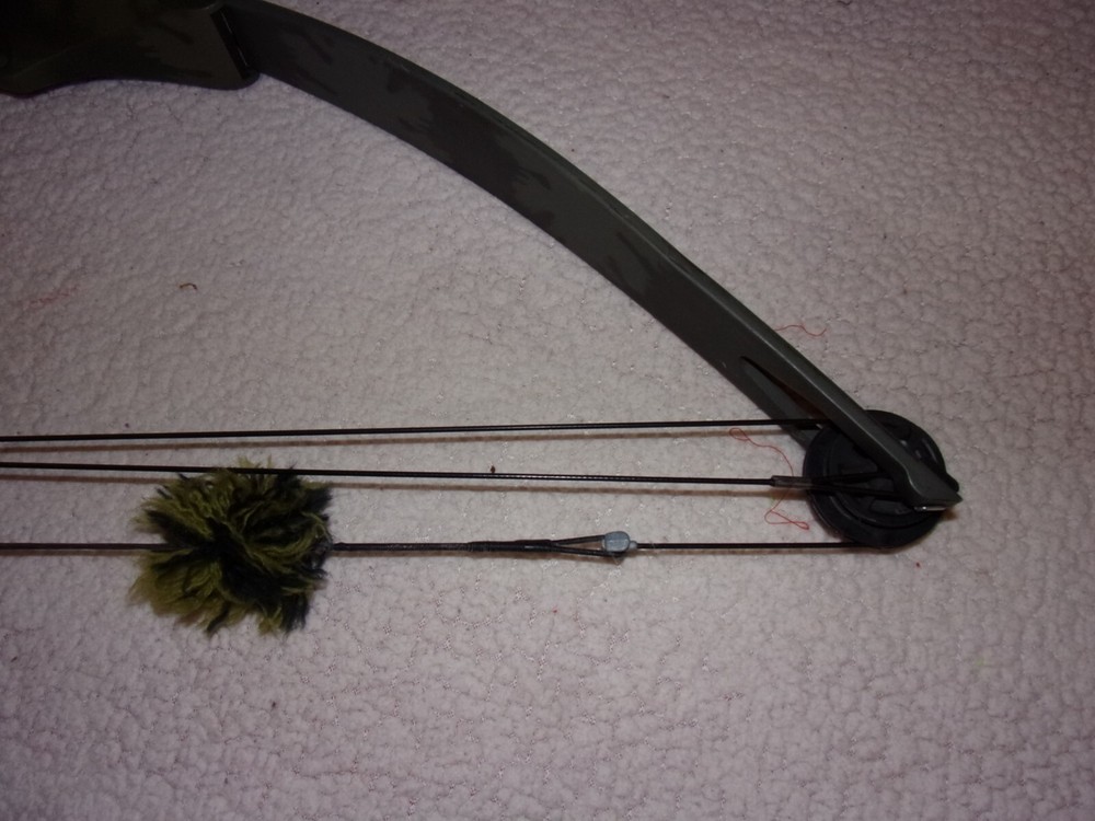 PSE Game Sport Pulsar Compound Bow