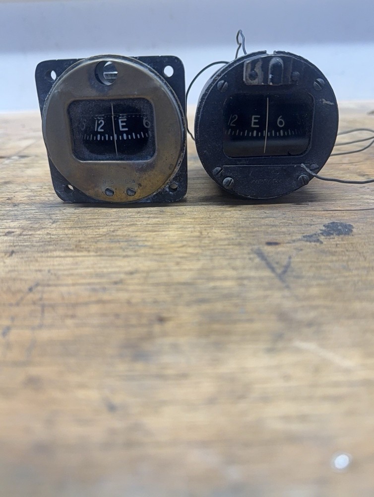 Vintage aircraft compass