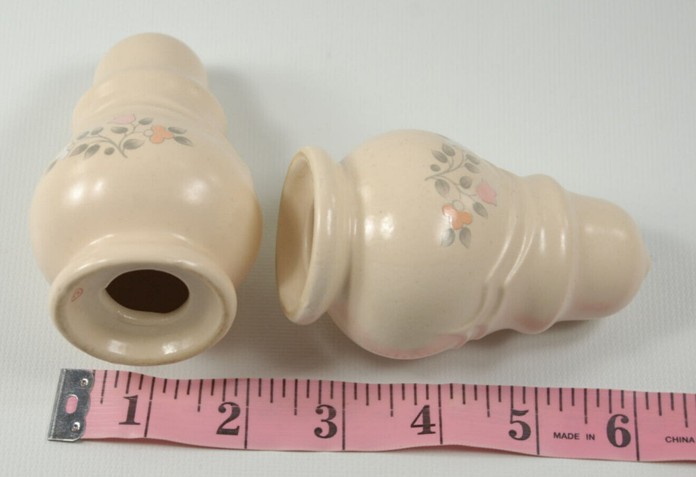 Pfaltzgraff Remembrance Salt & Pepper Shaker Set