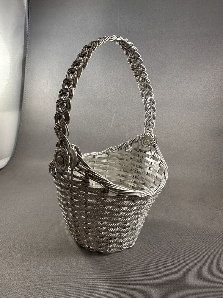 Avon Metal Woven Basket