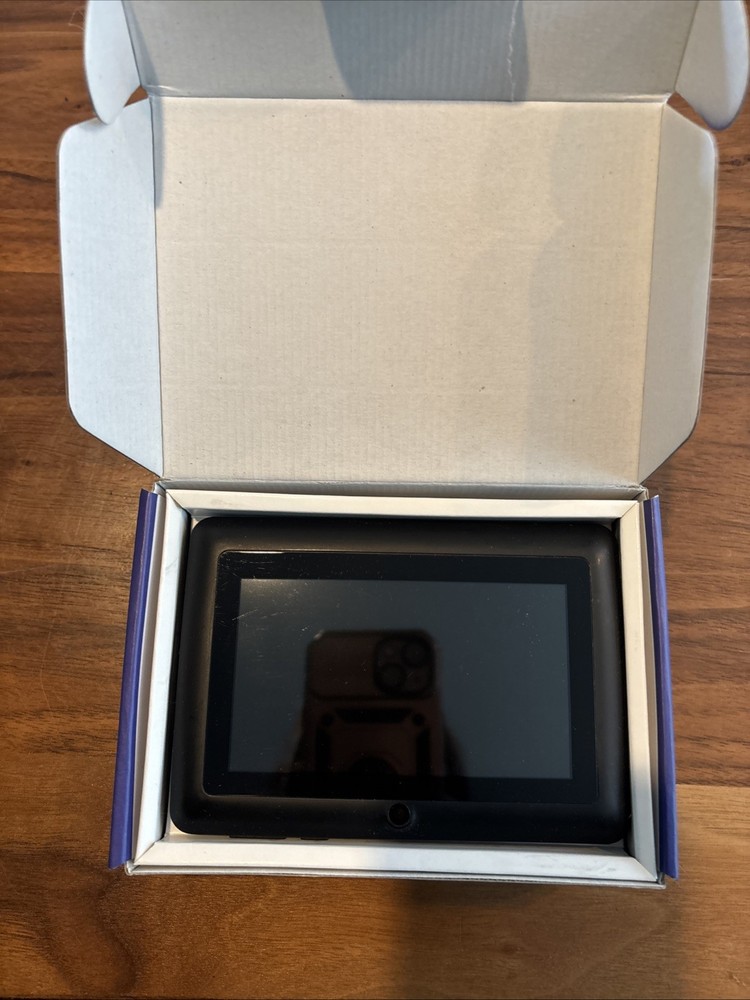 Proscan 4.3 Inch Internet Tablet