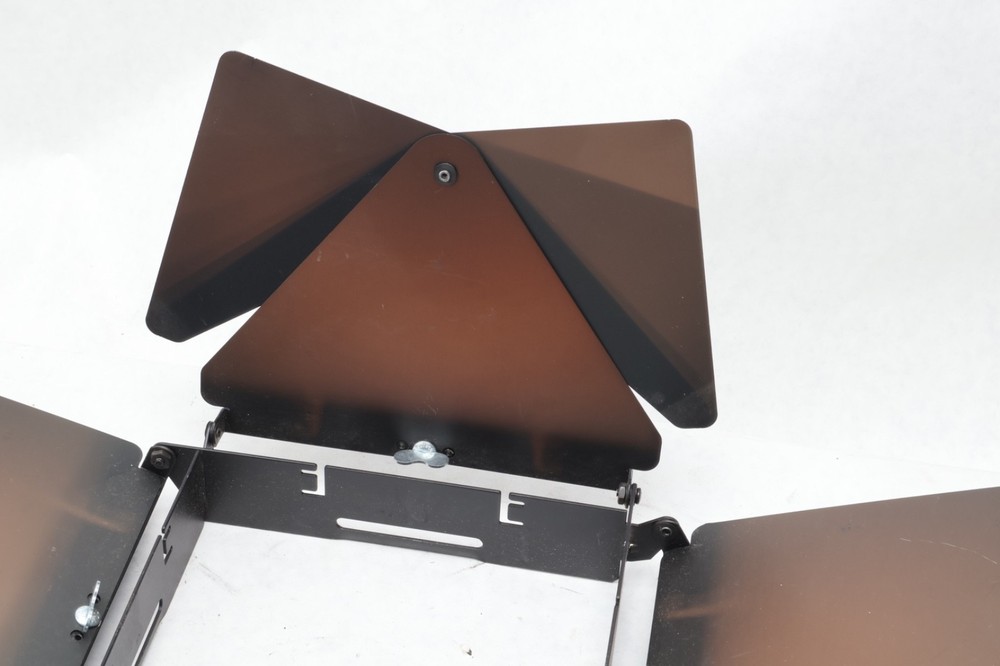 Lowel Omni-Light Barn Doors Hot Light Vintage