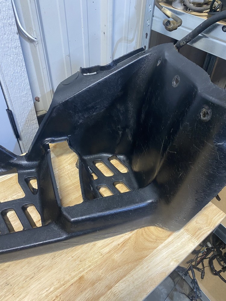 Suzuki Ozark 250 Heel Guards Feet