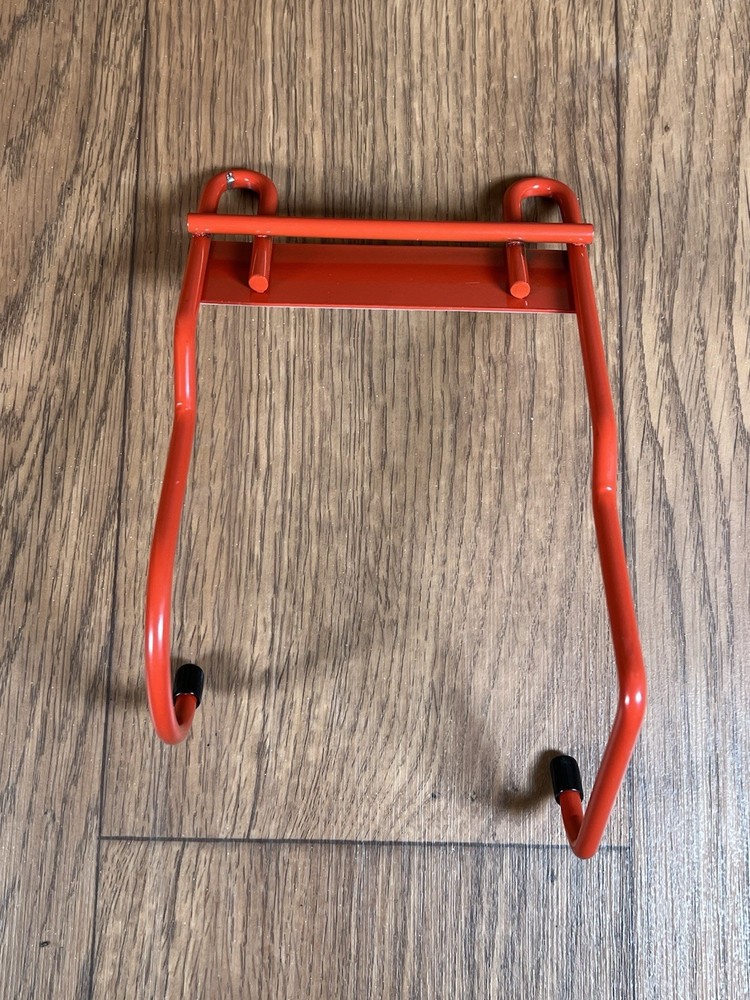 Milwaukee Tools M18 Metal Tool Holder New