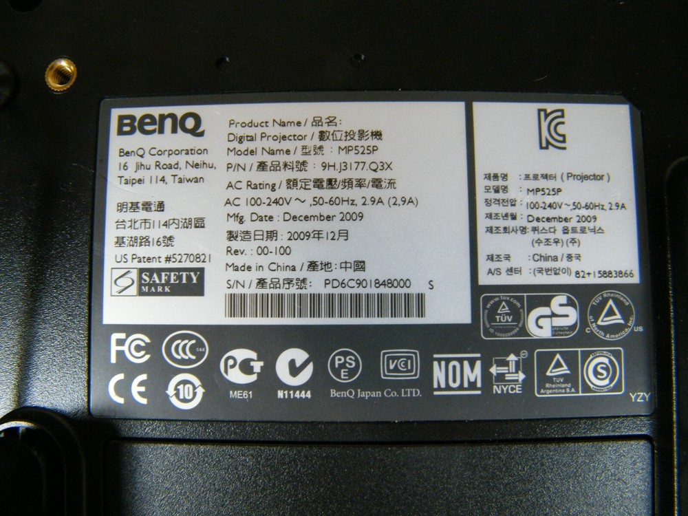 BENQ MP525P DLP PROJECTOR