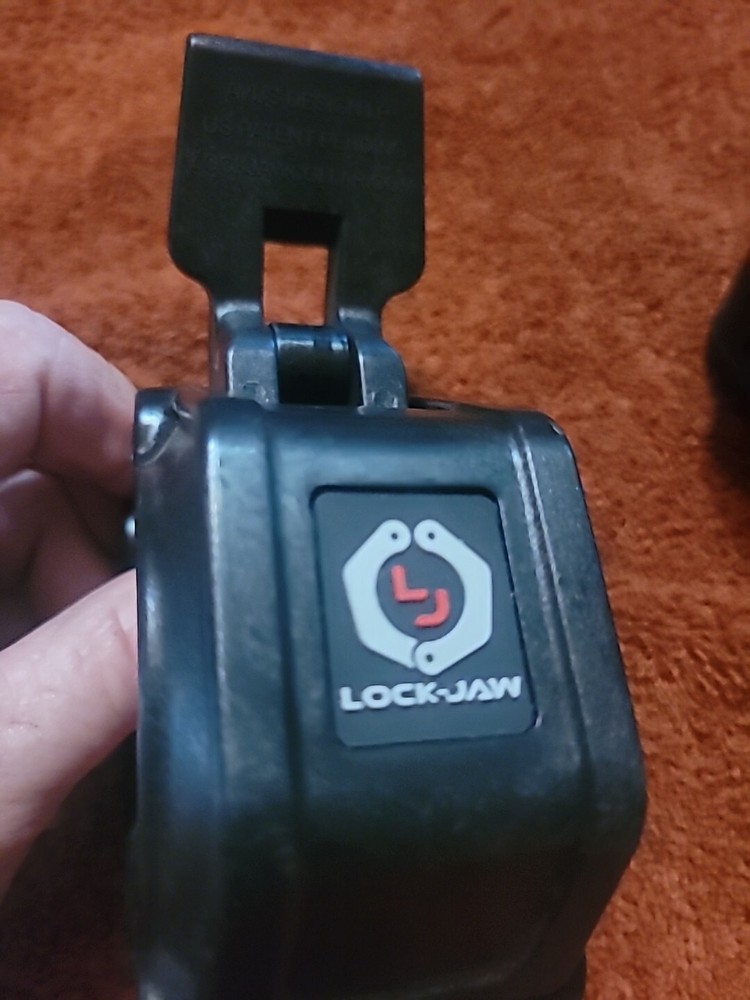 Body-Solid Tools 2 inch Lock-Jaw Collar Pair New F Ship