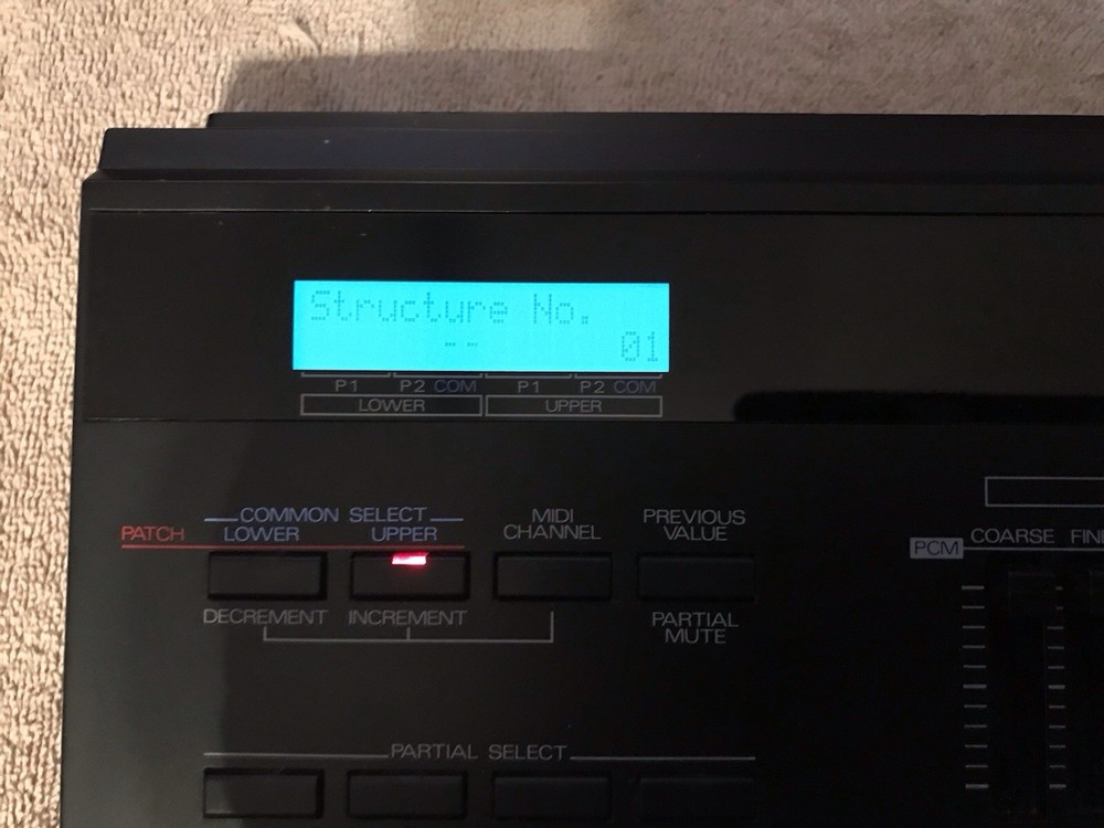 Roland PG-1000 Linear Synthesizer Programmer With Power Supply