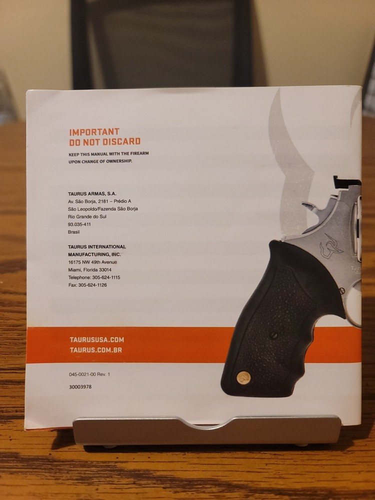 Taurus Revolvers Owner's Manual