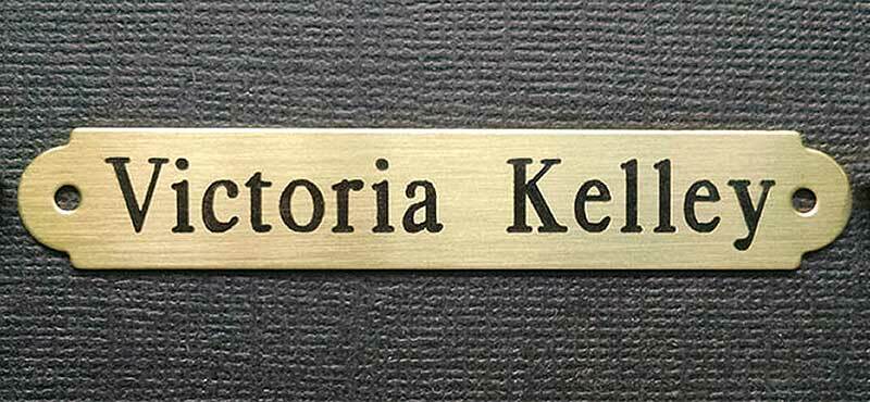 HALTER PLATE SMALL 3" x 1/2" or LARGE SADDLE PLATE SOLID BRASS CUSTOM ENGRAVED