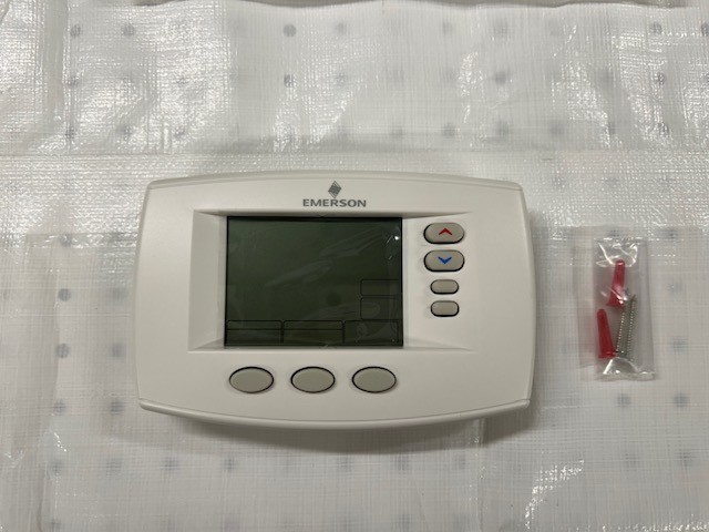 Emerson Climate Technologies - White Rodgers - Single Stage - Digital Thermostat