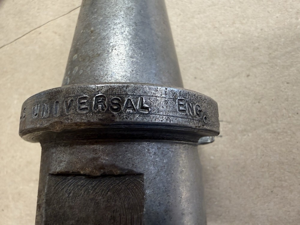 Universal Engineering P/N 55226-S Collet Chuck (Pre-Owned)