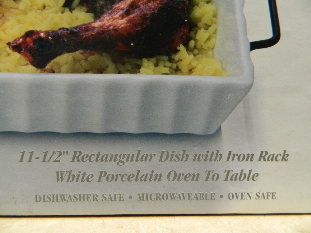 NIB WHITE ESSENTIALS WHITE PORCELAIN OVEN TO TABLE RECTANGULAR DISH / IRON RACK