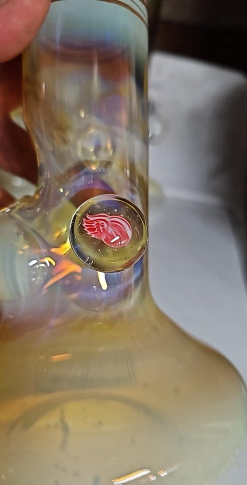 Travis Wigger Snodgrass Apprentice Bong Red Wings