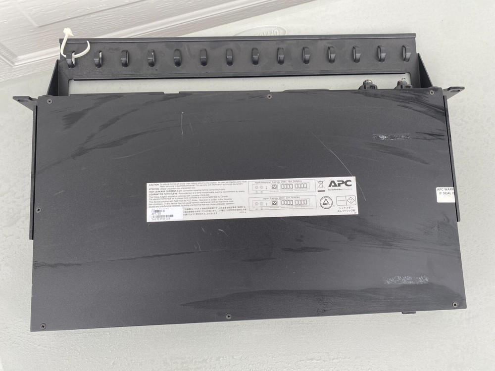 APC AP7730 Rack Mount Dual Source Automatic Transfer Switch PDU 9 Outlet READ