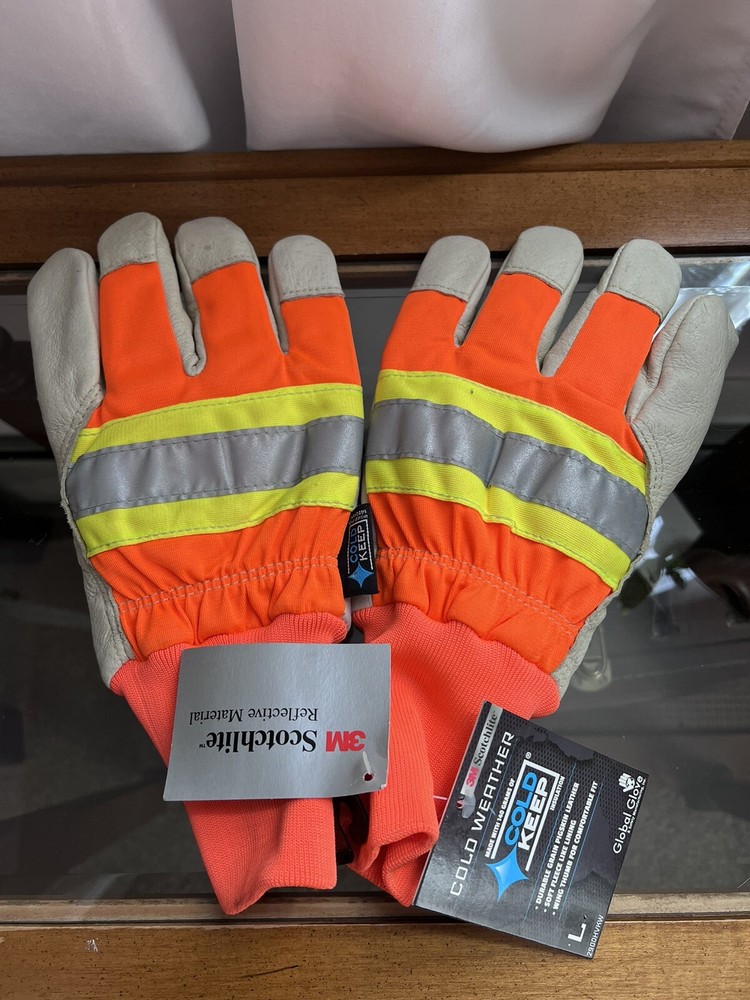 3M Scotchlite cold-weather gloves