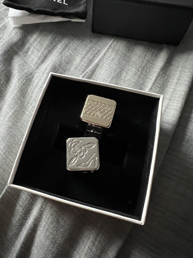 Chanel VIP Gift Solid Metal Game Dice Set - NEW IN BOX - Fast Ship!