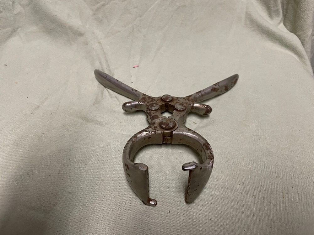 Vintage Castrator Clamp Tool Bloodless Crimper Tool