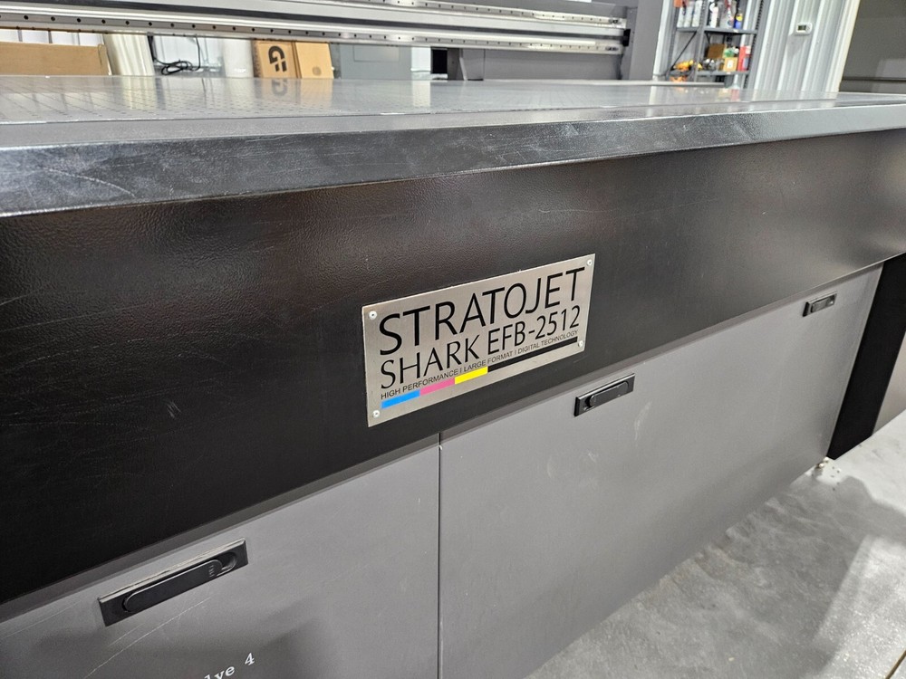 Stratojet Shark 2512 Flatbed UV Printer