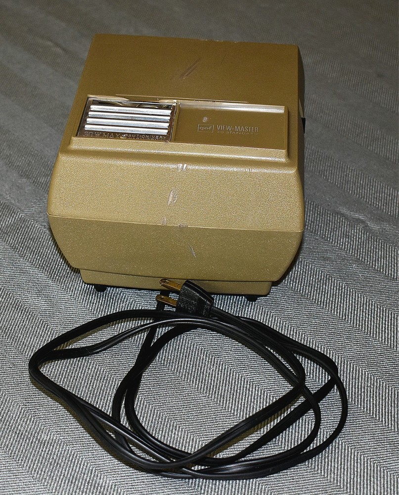 Vintage GAF View Master 30 Standard Projector - Tested & Working