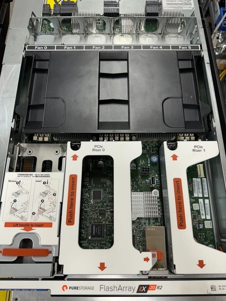 Pure Storage 83-0169-00 Flash Array X20 R2 "NO RAM INTERFACE/SSD"