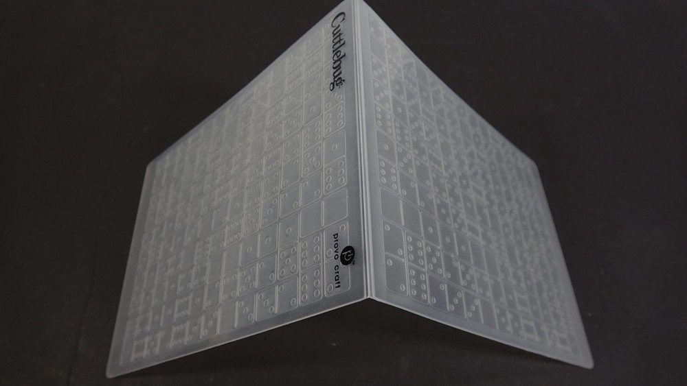 Cuttlebug Provo Craft Embossing Folder Dominos 2000206