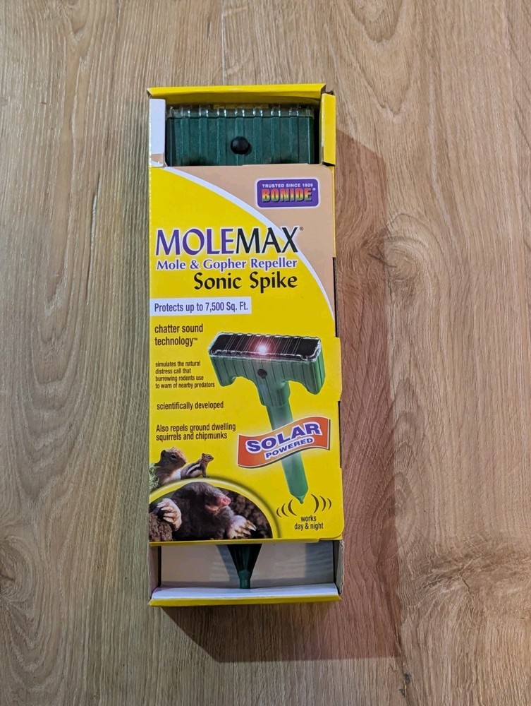 Bonide MoleMax Mole and Gopher Repeller Sonic Spike Solar-Powered w/ Chatter