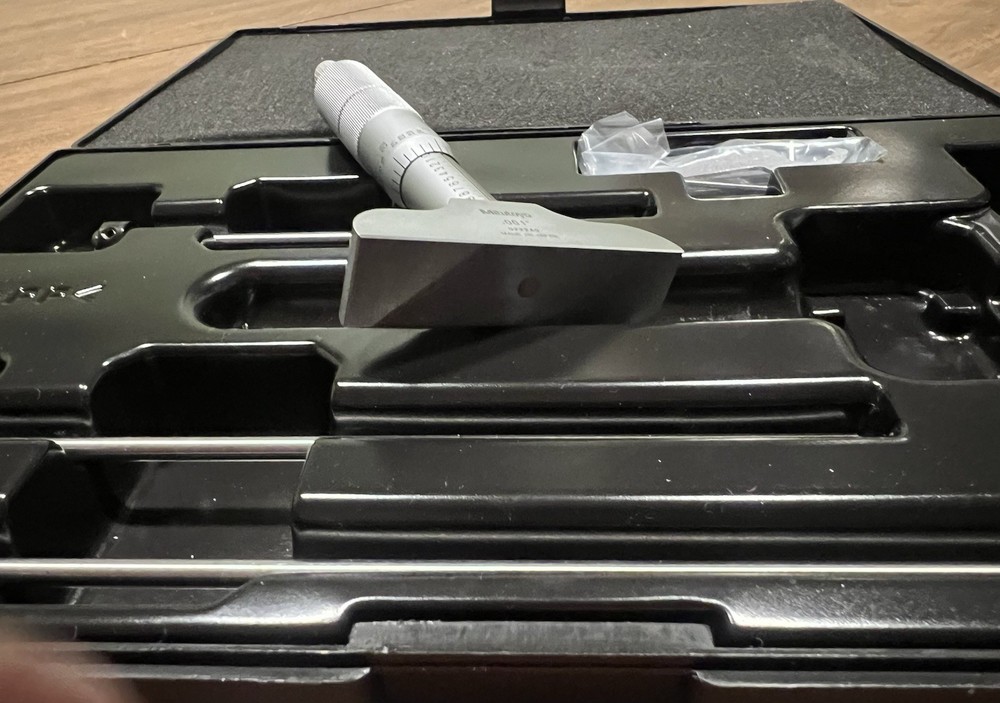 Mitutoyo 129-127 Depth Micrometer 0 - 4" Range